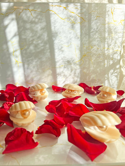 Πολυτελής Μπομπονιέρα “Κοχύλι Μαργαρίτα” – Χειροποίητο Exclusive Φυτικό Αρωματικό Κερί για Γάμο & Βάπτιση