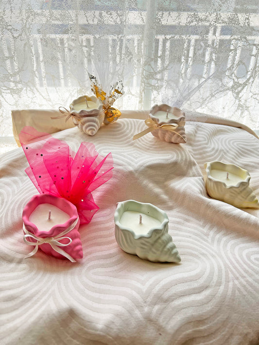 Μπομπονιέρα Luxury – Πορσελάνινο Κοχύλι με Φυτικό Κερί Σόγιας