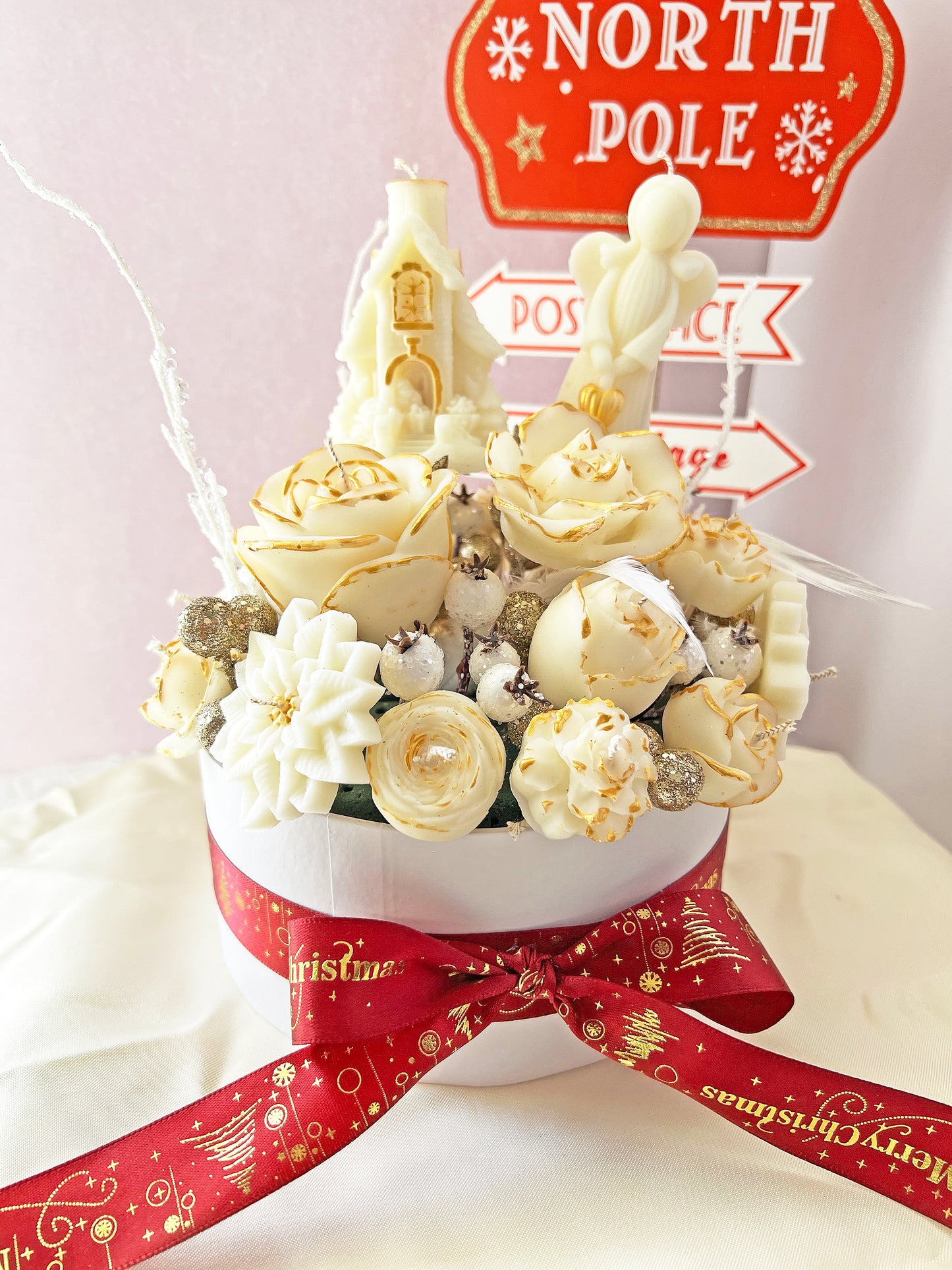 Christmas Floral Candle Box – Luxury Αρωματική Σύνθεση από Φυτικό Κερί