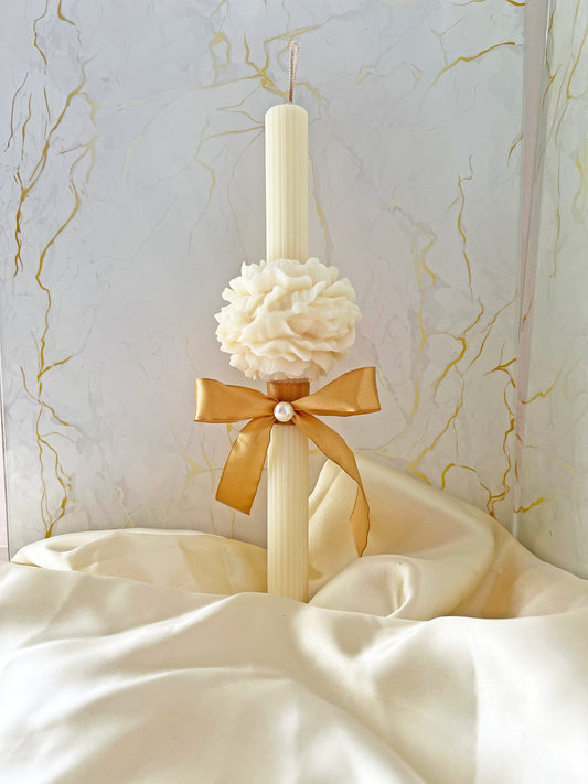 Λευκή Αιωνιότητα Λευκή Πασχαλινή Λαμπάδα με Γλυπτές Παιώνιες