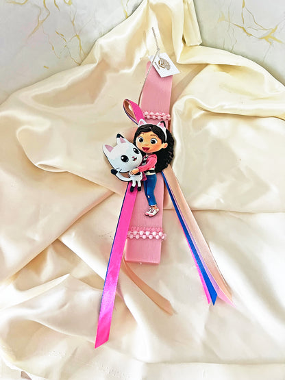 Πασχαλινή Λαμπάδα Gabby – Gabby’s Dollhouse Χειροποίητη Αρωματική Φυτική για Κορίτσι